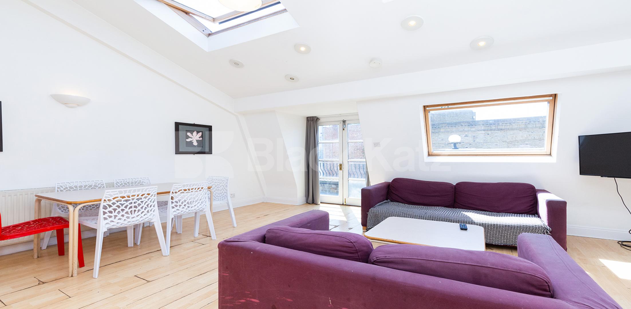 			WAREHOUSE CONVERSION, 3 Bedroom, 1 bath, 1 reception Apartment			 Crawford Passage EC1R, FARRINGDON / CLARKENWELL